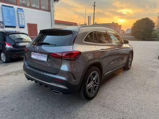 MERCEDES-BENZ GLA 200 usata, con Airbag laterali