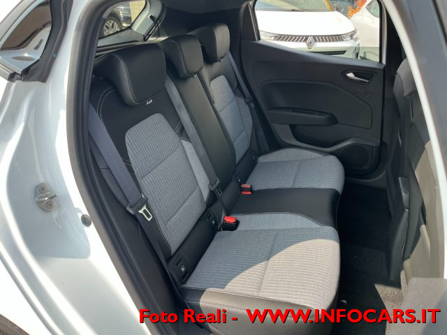 RENAULT Clio usata, con Boardcomputer