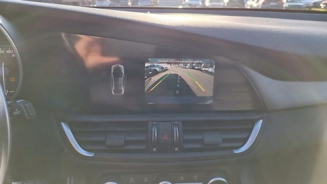 ALFA ROMEO Giulia usata, con USB