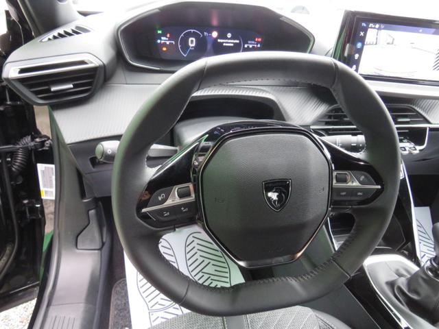 PEUGEOT 2008 usata, con Specchietti laterali elettrici