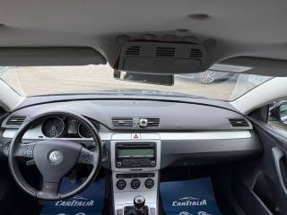 VOLKSWAGEN Passat usata, con Boardcomputer