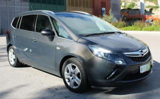 OPEL Zafira Tourer usata, con Boardcomputer