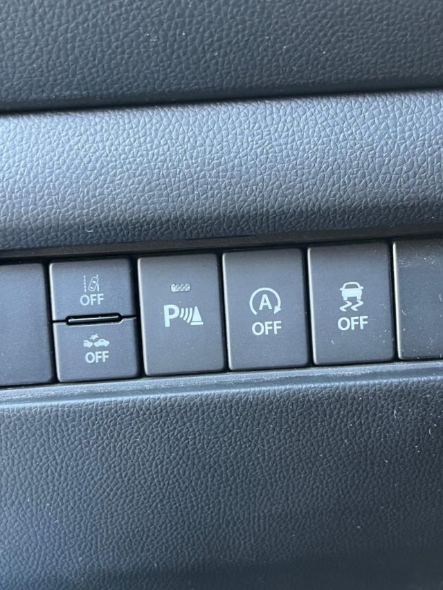 SUZUKI Swift usata, con Fari LED