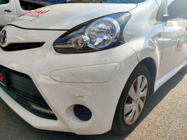 TOYOTA Aygo usata 20