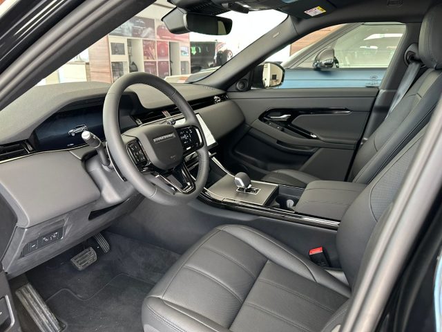LAND ROVER Range Rover Evoque usata, con Autoradio