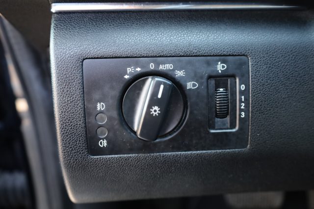 MERCEDES-BENZ B 180 usata, con Pneumatici quattro stagioni