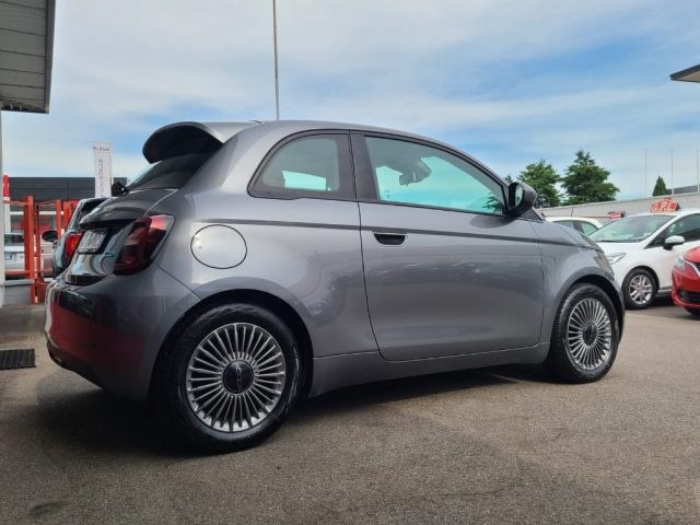 FIAT 500e usata, con Touch screen