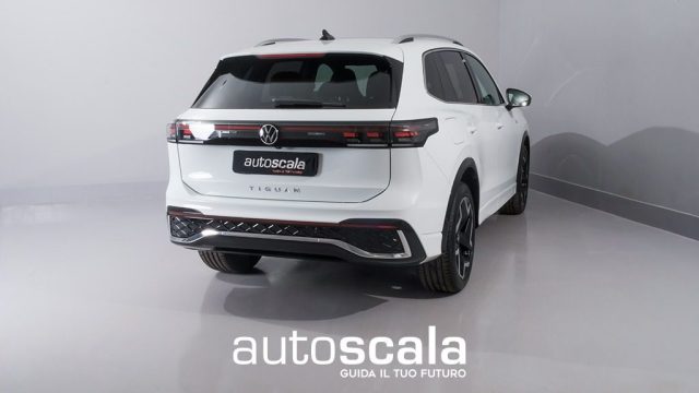 VOLKSWAGEN Tiguan usata, con Controllo vocale