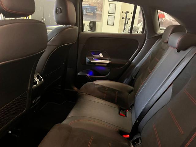 MERCEDES-BENZ GLA 200 usata, con Chiusura centralizzata