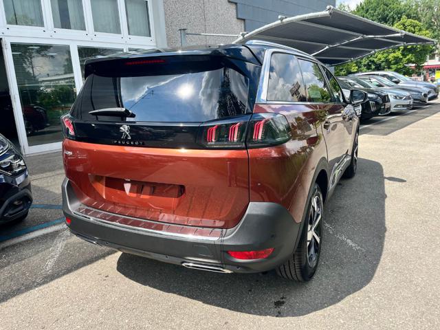 PEUGEOT 5008 usata, con Airbag laterali