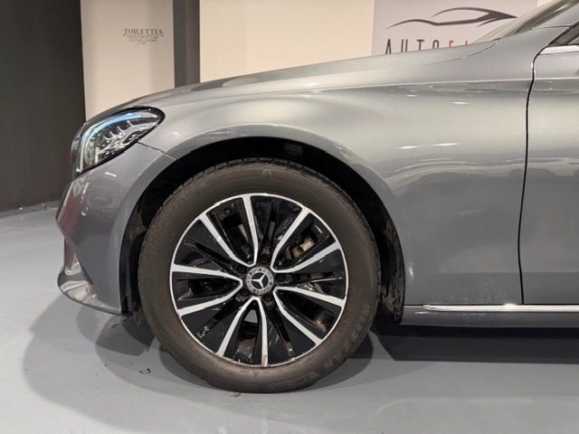 MERCEDES-BENZ C 220 usata, con USB