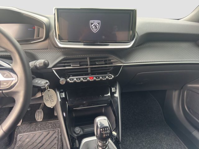 PEUGEOT 2008 usata 15