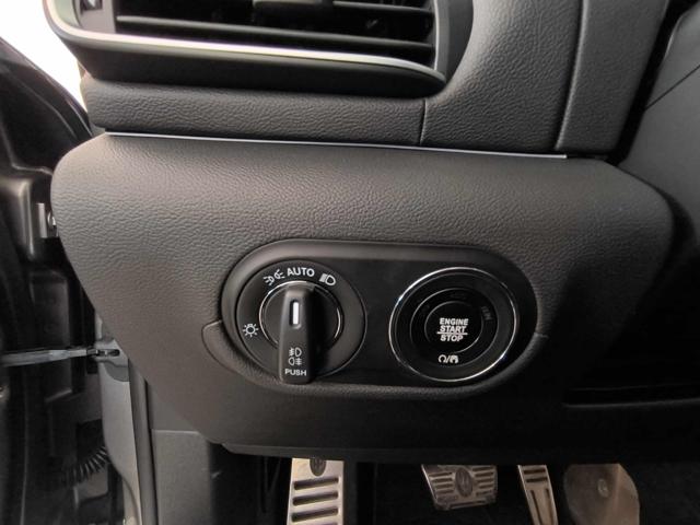 MASERATI Levante usata, con Fendinebbia