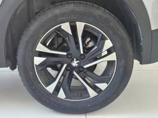 PEUGEOT 2008 usata, con Cruise Control