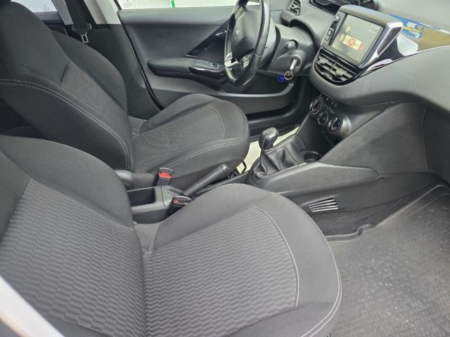 PEUGEOT 208 usata, con ESP