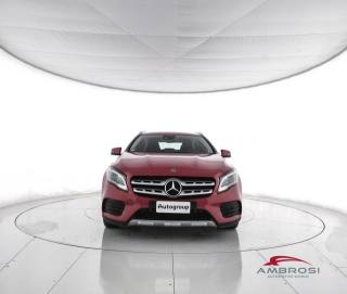 MERCEDES-BENZ GLA 200 usata 4