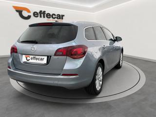 OPEL Astra usata, con Autoradio