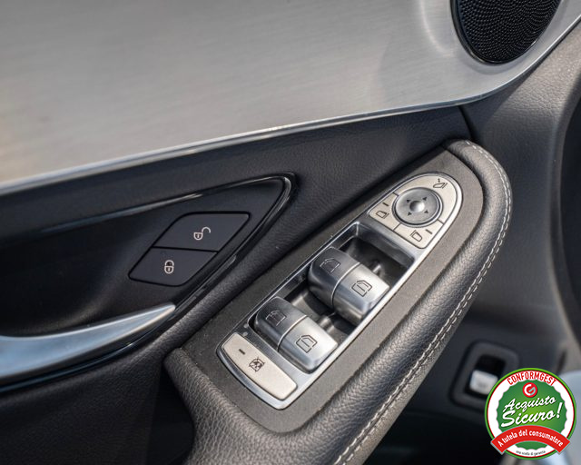 MERCEDES-BENZ GLC 220 usata, con Park Distance Control