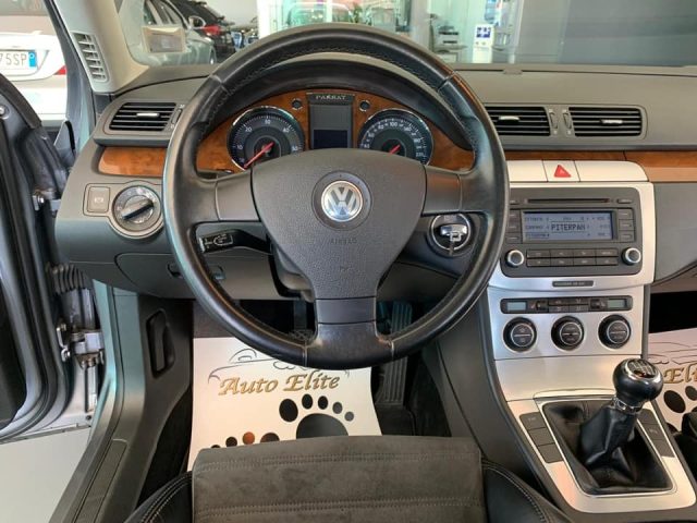 VOLKSWAGEN Passat usata, con Climatizzatore