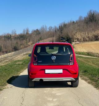 VOLKSWAGEN up! usata, con Sedile posteriore sdoppiato