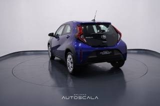 TOYOTA Aygo X usata, con Autoradio