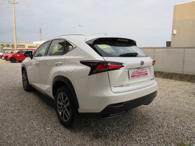 LEXUS NX 300 usata, con Autoradio