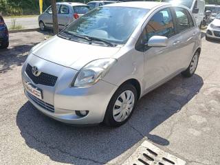 TOYOTA Yaris 1.3 5 porte Sol *uniproprietario* km 79000!!