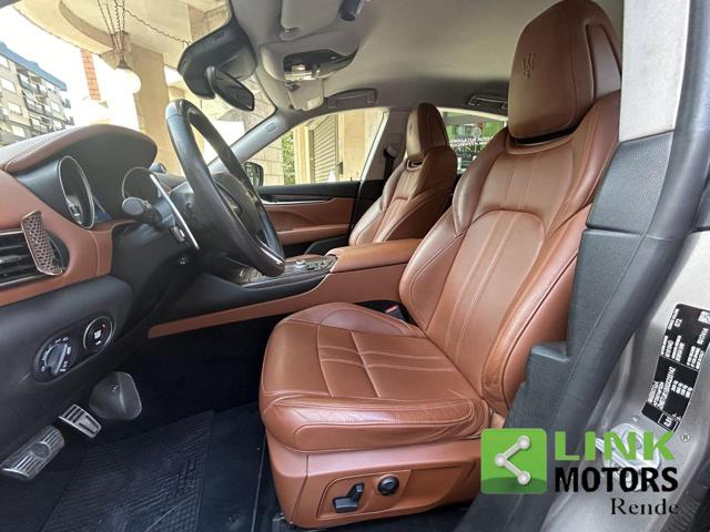 MASERATI Levante usata, con Portellone posteriore elettrico