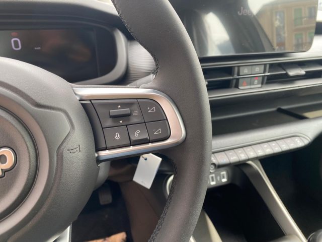 JEEP Avenger usata, con Autoradio