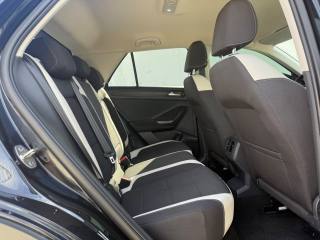 VOLKSWAGEN T-Roc usata 26