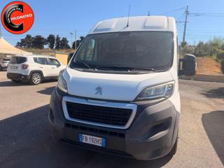 PEUGEOT Boxer usata, con Airbag