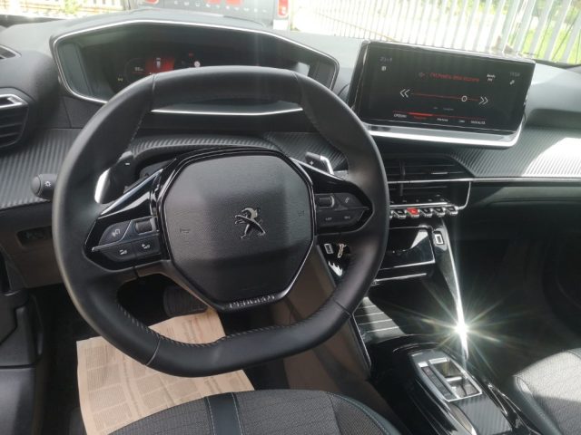 PEUGEOT 2008 usata, con Cruise Control