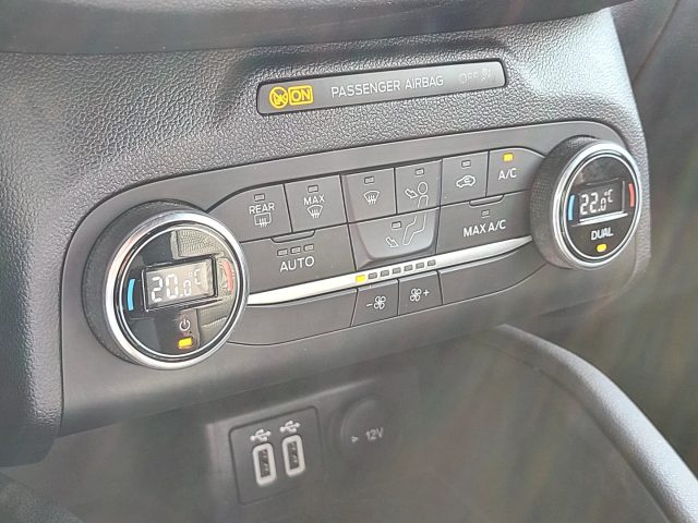FORD Kuga usata, con Bluetooth