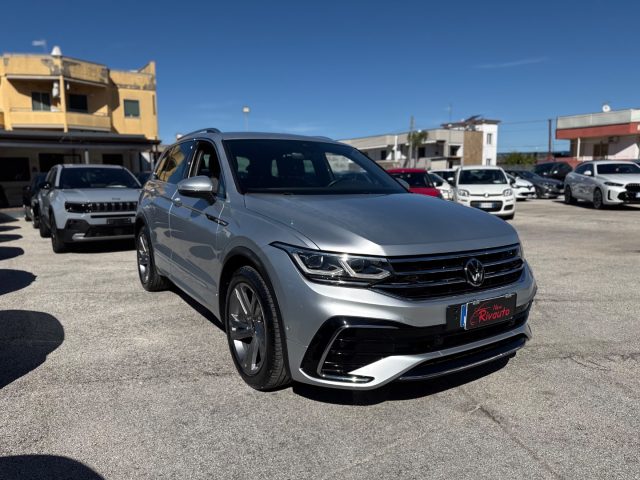 VOLKSWAGEN Tiguan usata, con Airbag
