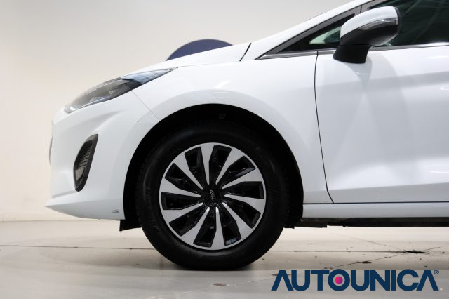 FORD Fiesta usata, con Fari LED