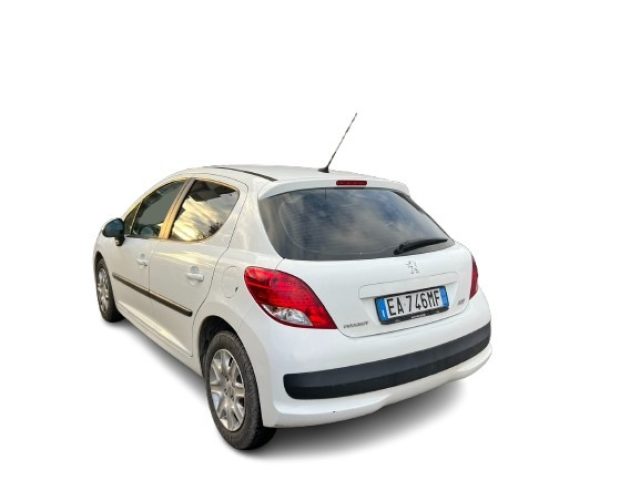 PEUGEOT 207 usata, con Alzacristalli elettrici