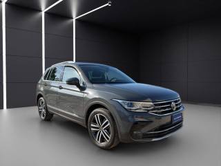 VOLKSWAGEN Tiguan usata, con Boardcomputer