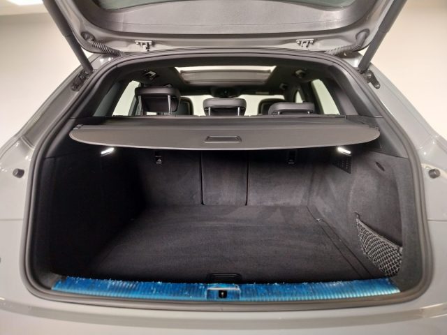 AUDI SQ5 usata, con Luci diurne LED