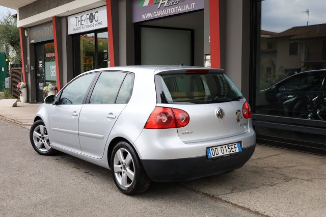 VOLKSWAGEN Golf usata, con Climatizzatore