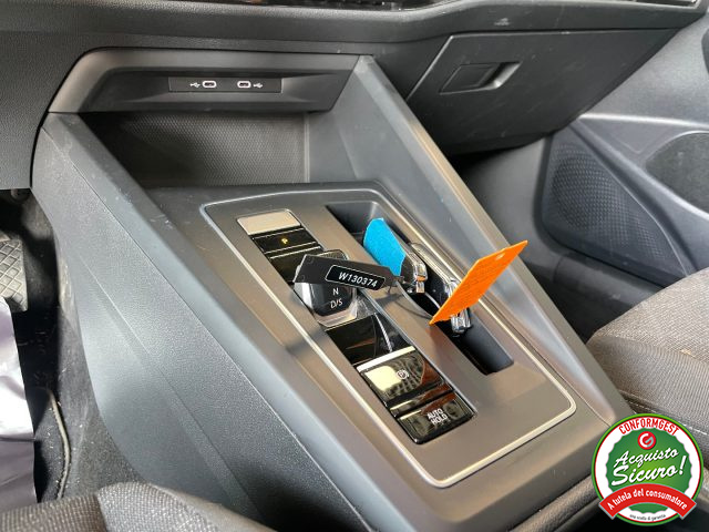 VOLKSWAGEN Golf usata, con Controllo trazione