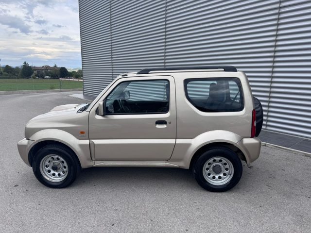 SUZUKI Jimny usata, con Fendinebbia