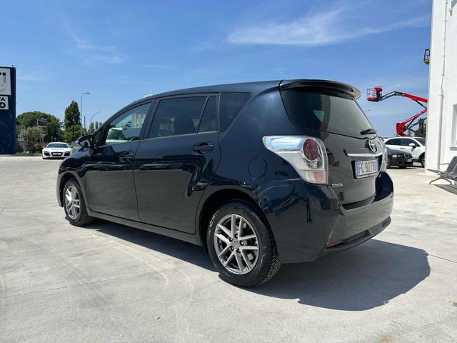 TOYOTA Verso usata, con Chiusura centralizzata