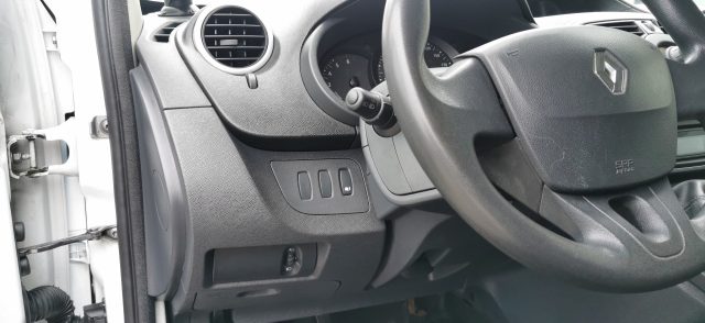 RENAULT Kangoo usata 21