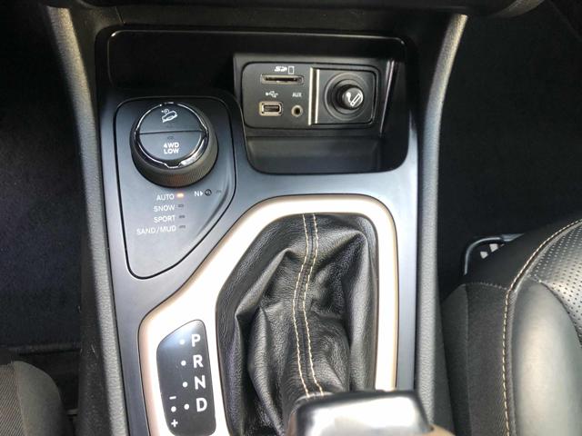 JEEP Cherokee usata, con Tettuccio apribile