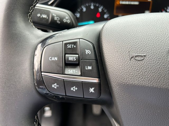 FORD Fiesta usata, con Controllo automatico clima