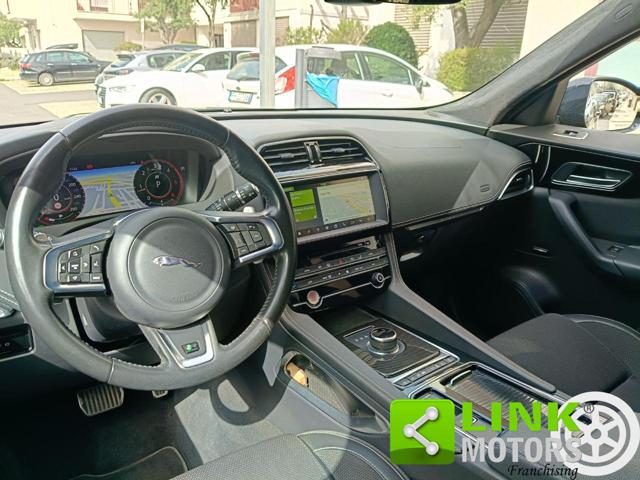 JAGUAR F-Pace usata, con Luci diurne