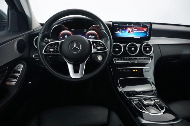 MERCEDES-BENZ C 220 usata, con Cerchi in lega