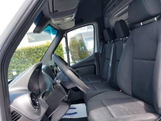 MERCEDES-BENZ Sprinter usata, con USB