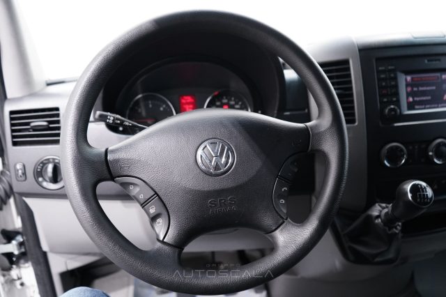 VOLKSWAGEN Crafter usata 21