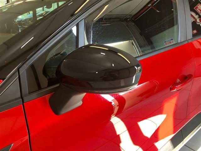 RENAULT Captur usata 18